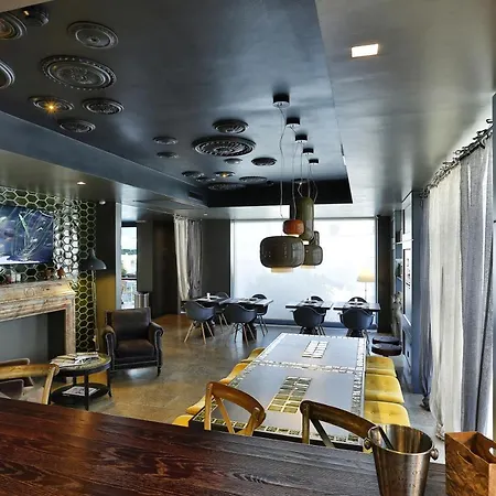 公寓式酒店 伊利特酒店 4*