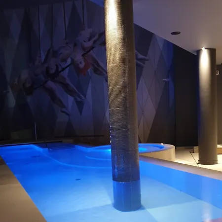 Elite & Aparthotel 4*